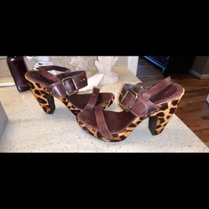 BCBG LEOPARD HEELS
